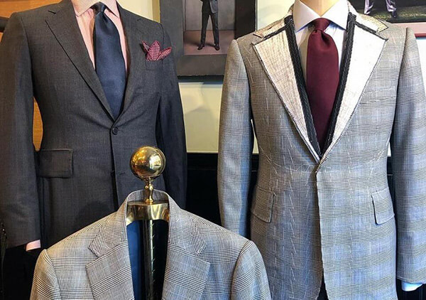 Three suit display